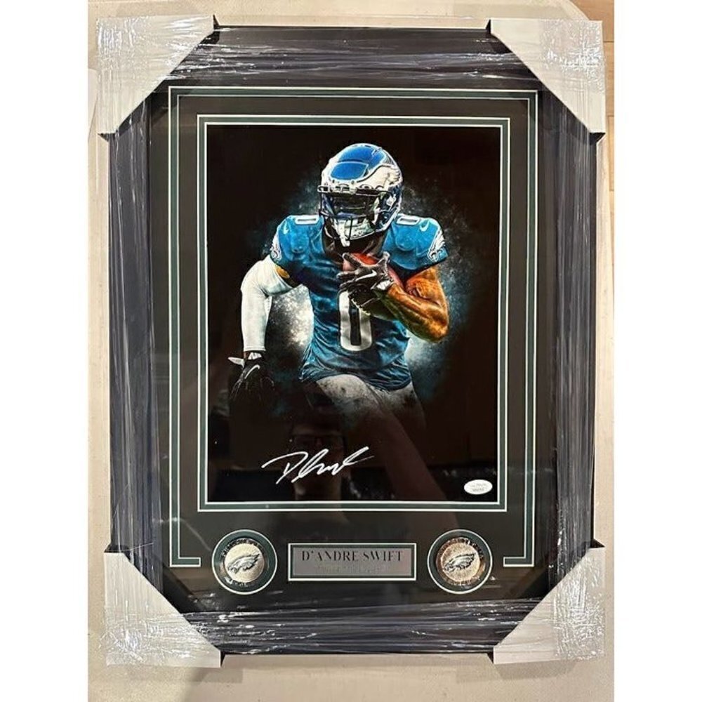 D'Andre Swift signed autographed Philadelphia Eagles 11x14 Photo Framed JSA